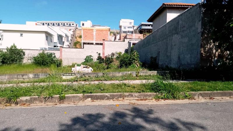 Terreno à venda Bairro Parque San Carlo. Poços de Caldas - MG.